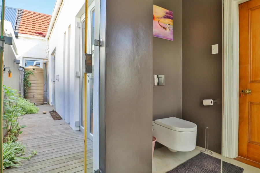 2 Bedroom Property for Sale in Observatory Western Cape